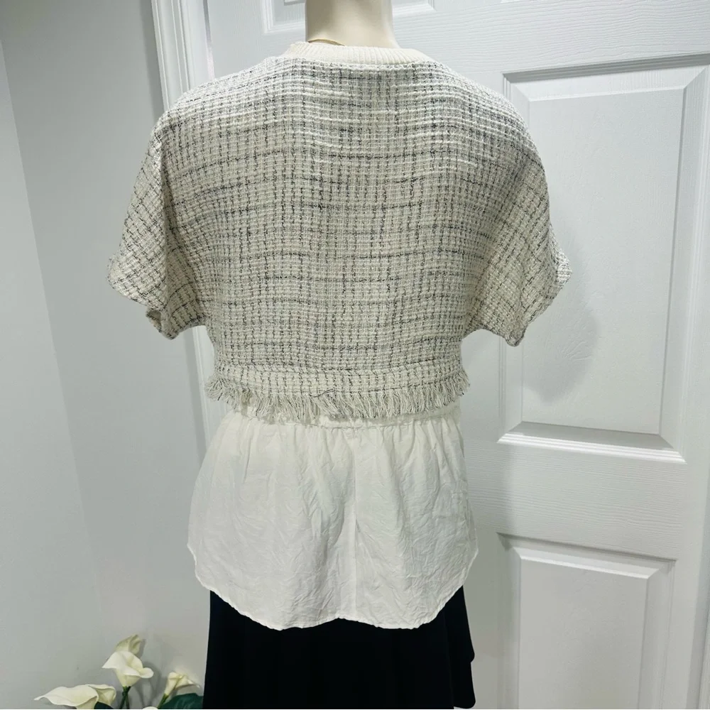Zara Cream and White Textured Crop Top size 5 - Picture 2 of 7